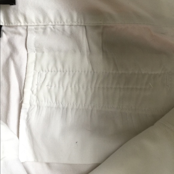 Ann Taylor White Flat Front Long Shorts Size 6 - Picture 6 of 7